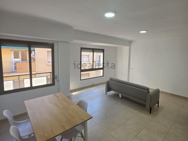 Piso en alquiler en Santa Rosa, l'Alcoià