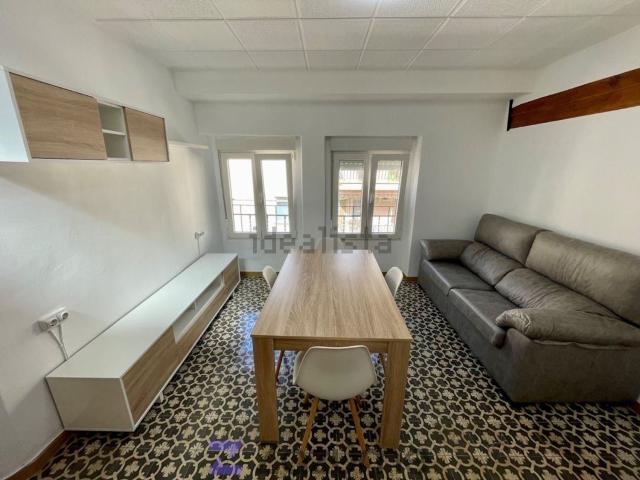 Piso en alquiler en Centre, l'Alcoià