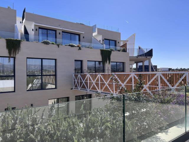 Dúplex en venta en Pla Parcial Platja, la Marina Baixa