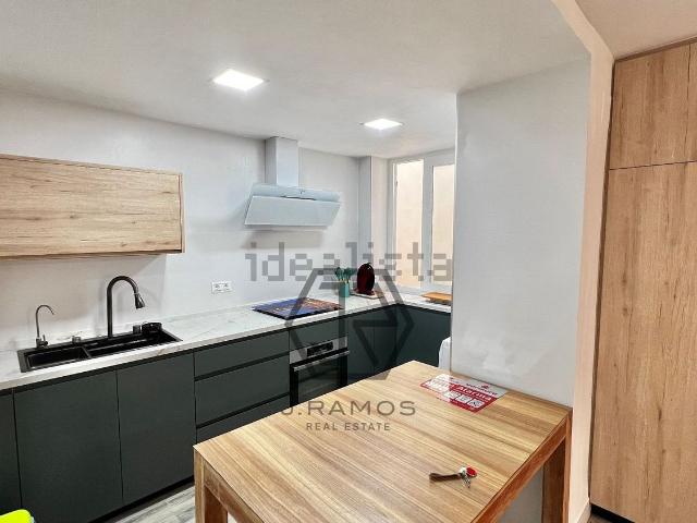 Piso en venta en Algarrobo-Costa, La Axarquía