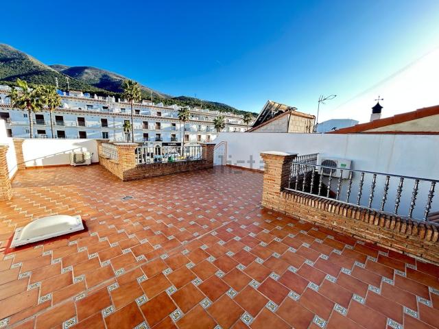Ático en alquiler en Barrio de San Antón, Valle del Guadalhorce