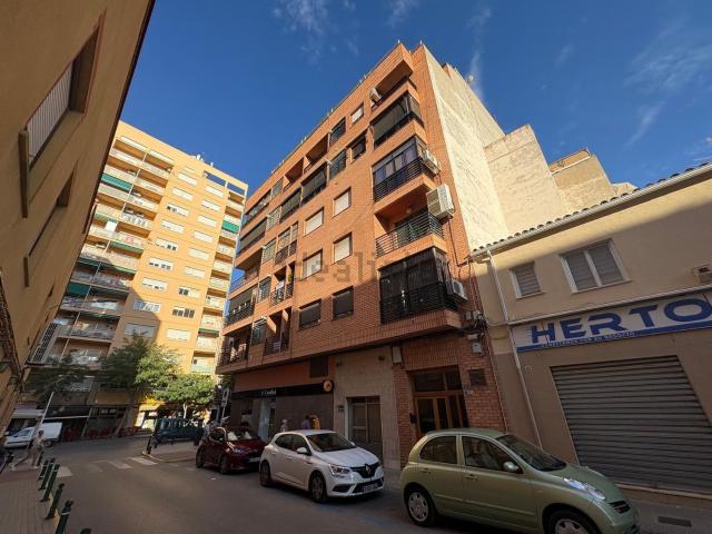 Piso en venta en Almansa, Albacete