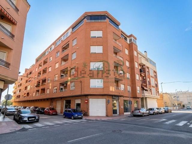 Piso en venta en Centro, el Baix Segura / La Vega Baja