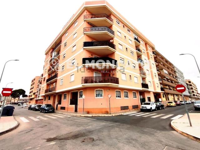 Piso en venta en Centro, el Baix Segura / La Vega Baja
