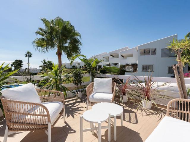 Ático en alquiler en Nueva Andalucía, Marbella