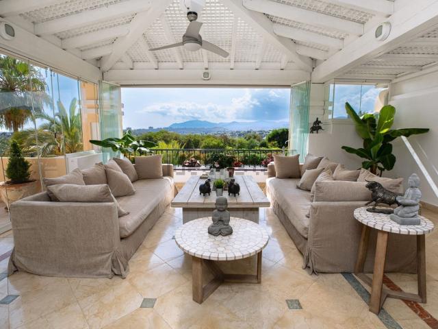 Dúplex en venta en Los Potros, Marbella