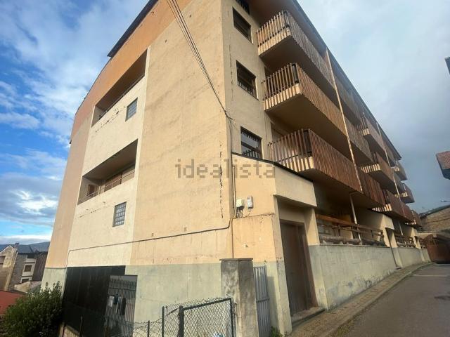 Dúplex en venta en Alp, Girona