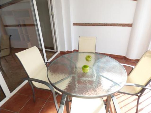 Piso en alquiler en Alcaucín, Málaga