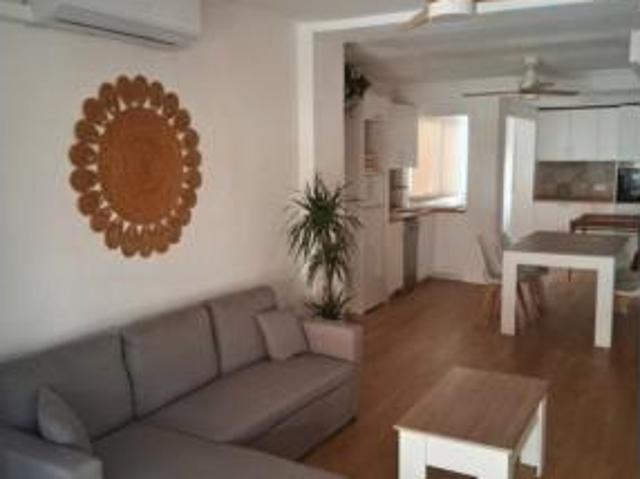 Piso en alquiler en Benalúa, l'Alacantí