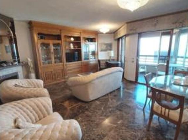 Piso en alquiler en Casco Antiguo - Santa Cruz - Ayuntamiento, l'Alacantí
