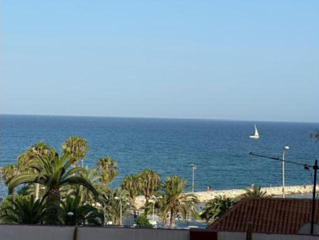 Piso en alquiler en el Raval Roig, l'Alacantí