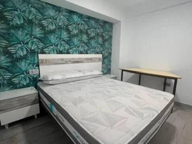 Piso en alquiler en El Zapillo, Almería