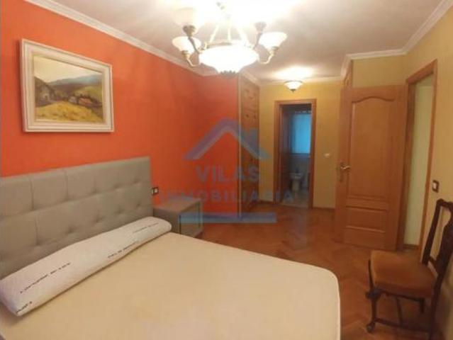 Piso en alquiler en Ames, Santiago