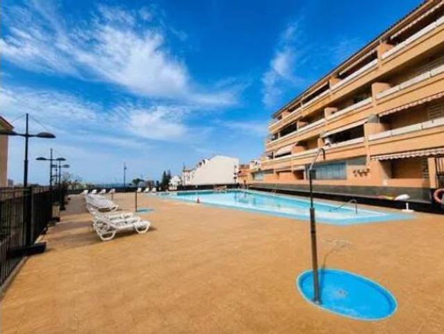 Piso en alquiler en Los Cristianos, Arona