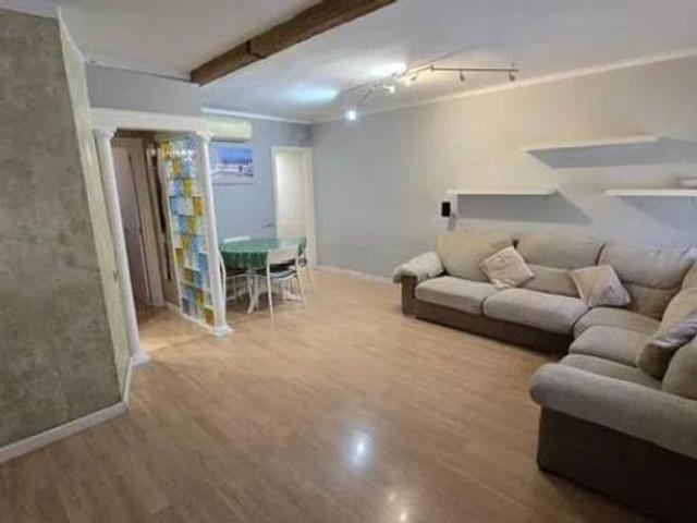 Piso en alquiler en Nou Barris, Barcelonès