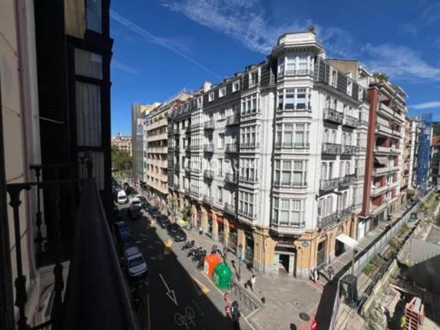 Piso en alquiler en Abando, Bilbao