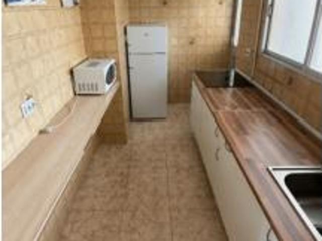 Piso en alquiler en Brenes, Andalucía