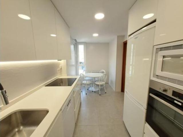 Piso en alquiler en Distrito Sur, Burgos