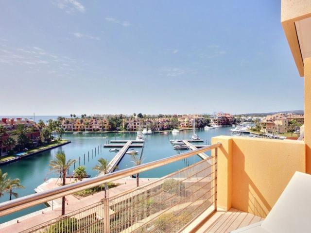 Piso en alquiler en Torreguadiaro, Campo de Gibraltar