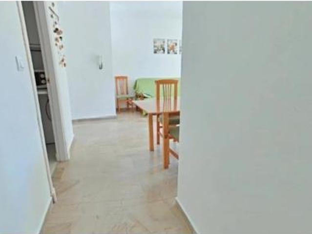 Piso en alquiler en Nuevo Portil, Costa Occidental