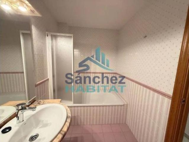 Piso en alquiler en La Serranía, Valencia