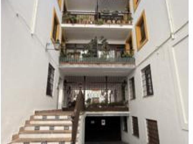 Piso en alquiler en Distrito Centro, Córdoba