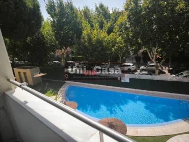 Piso en alquiler en Huerta de la Reina, Córdoba