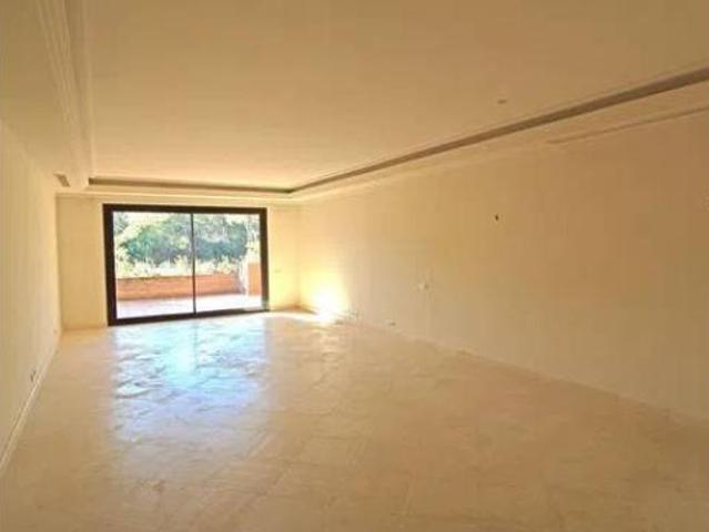 Piso en alquiler en Las Yucas, Costa del Sol Occidental