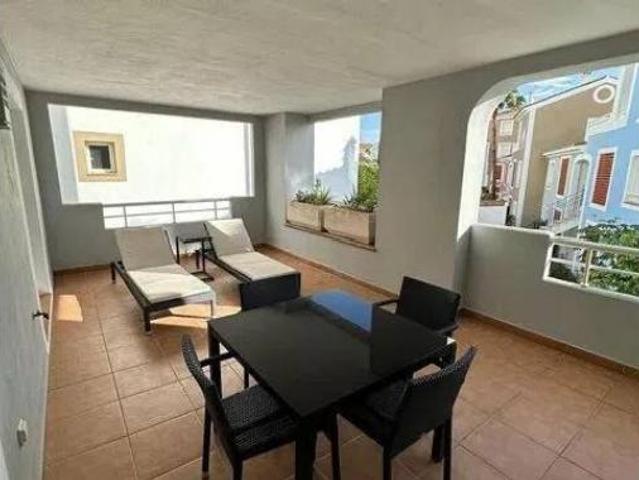 Piso en alquiler en El Pilar, Costa del Sol Occidental