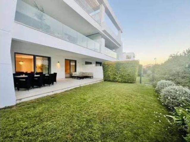 Piso en alquiler en Torrevigía - Las Joyas, Estepona