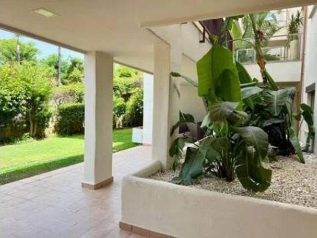 Piso en alquiler en Torrevigía - Las Joyas, Estepona