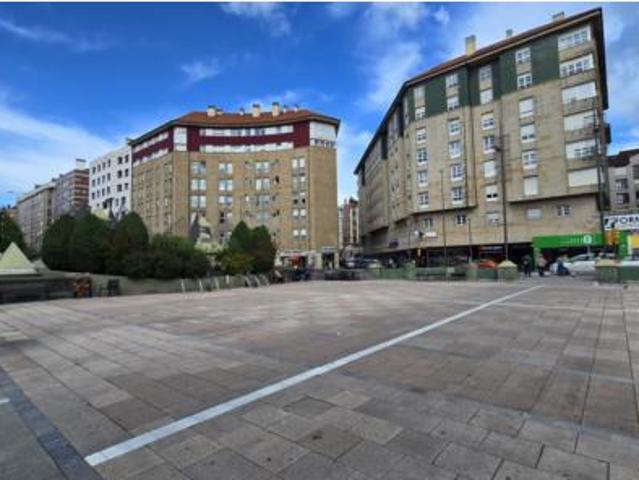 Piso en alquiler en El Llano, Gijón