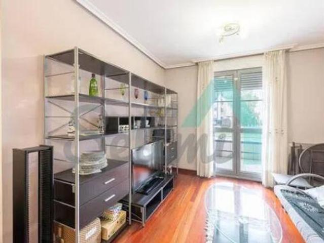Piso en alquiler en Santa Olaya, Gijón
