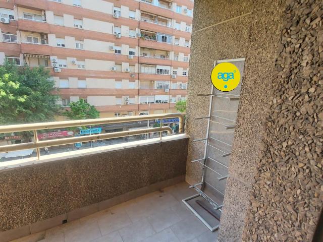 Piso en alquiler en Gran Eje, Jaén