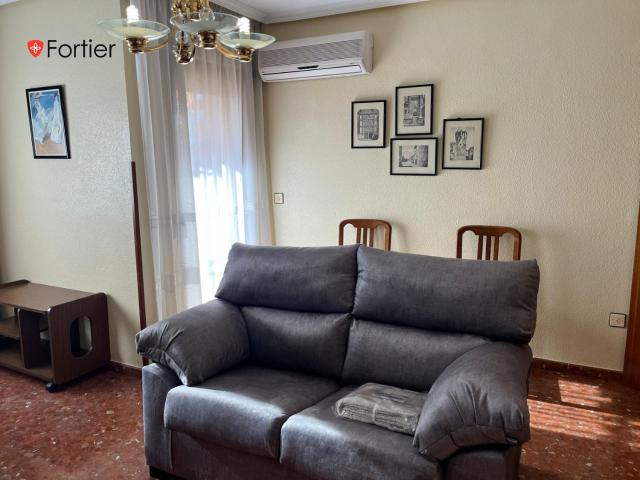 Piso en alquiler en Martos, Andalucía