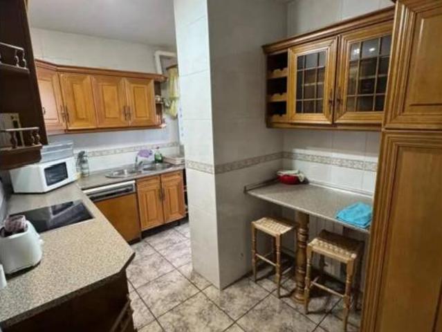 Piso en alquiler en Peñamefecit, Jaén