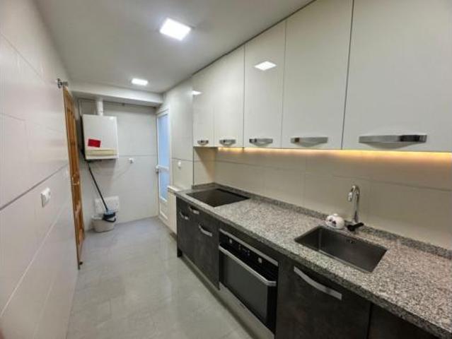 Piso en alquiler en La Zubia, Granada