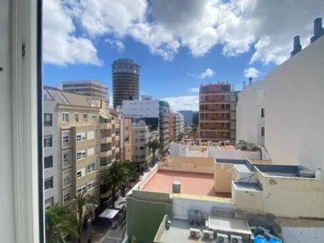 Piso en alquiler en Santa Catalina-Canteras, Gran Canaria