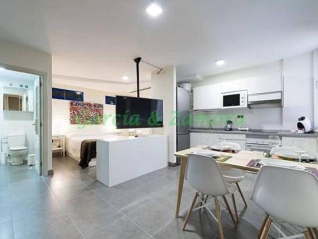 Apartamento en alquiler en Santa Catalina-Canteras, Gran Canaria