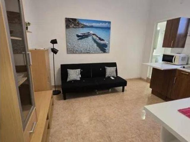 Piso en alquiler en Santa Catalina-Canteras, Gran Canaria