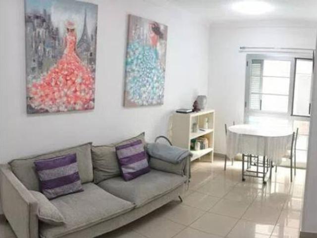 Piso en alquiler en Santa Catalina-Canteras, Gran Canaria