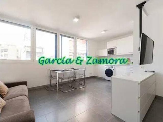 Piso en alquiler en Santa Catalina-Canteras, Gran Canaria