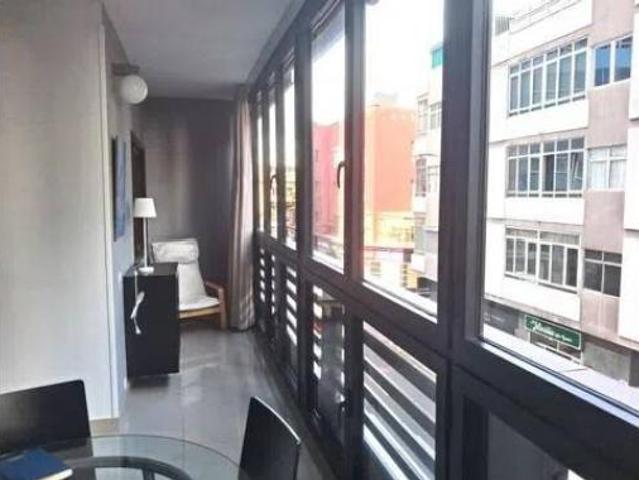 Piso en alquiler en Santa Catalina-Canteras, Gran Canaria