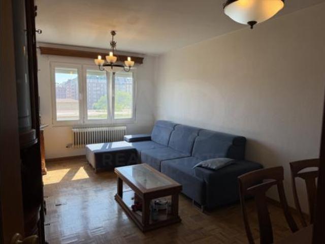 Piso en alquiler en Chantría, León