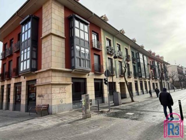 Piso en alquiler en San Lorenzo - La Palomera - San Mamés, León