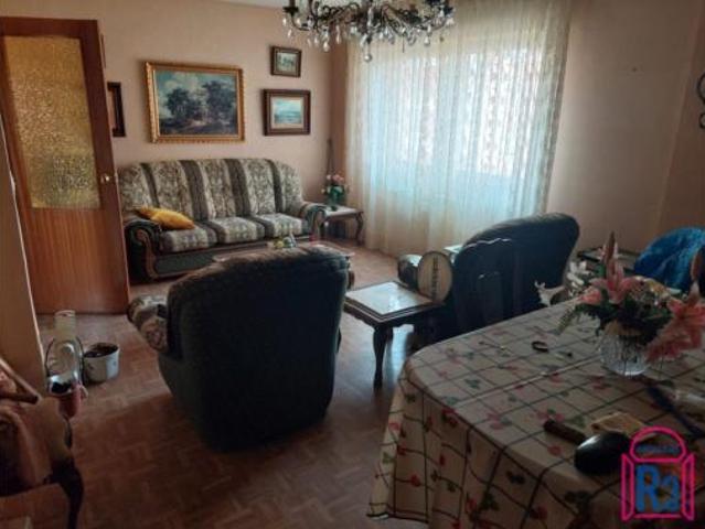 Piso en alquiler en San Lorenzo - La Palomera - San Mamés, León