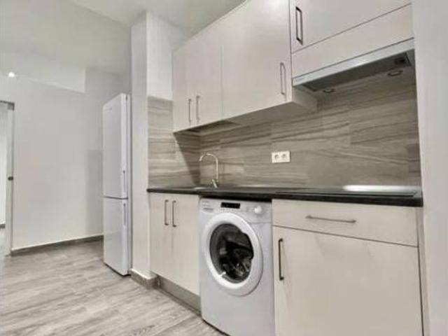 Piso en alquiler en Loeches, Madrid
