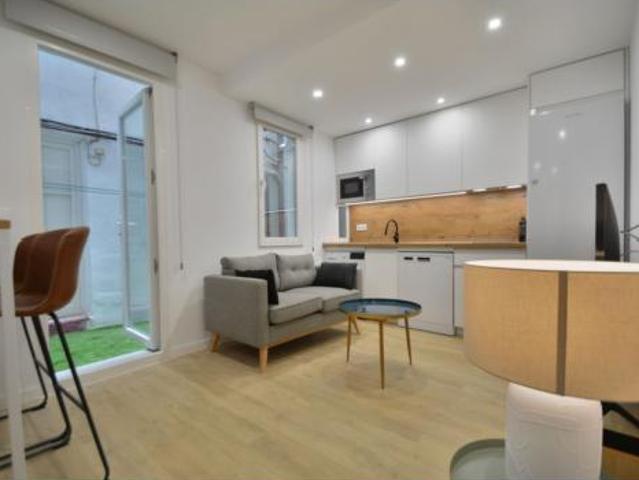 Piso en alquiler en Las Acacias, Madrid