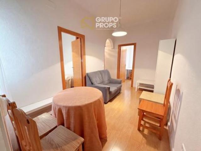 Piso en alquiler en Arapiles, Madrid