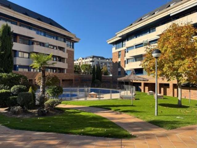 Piso en alquiler en Majadahonda, Madrid